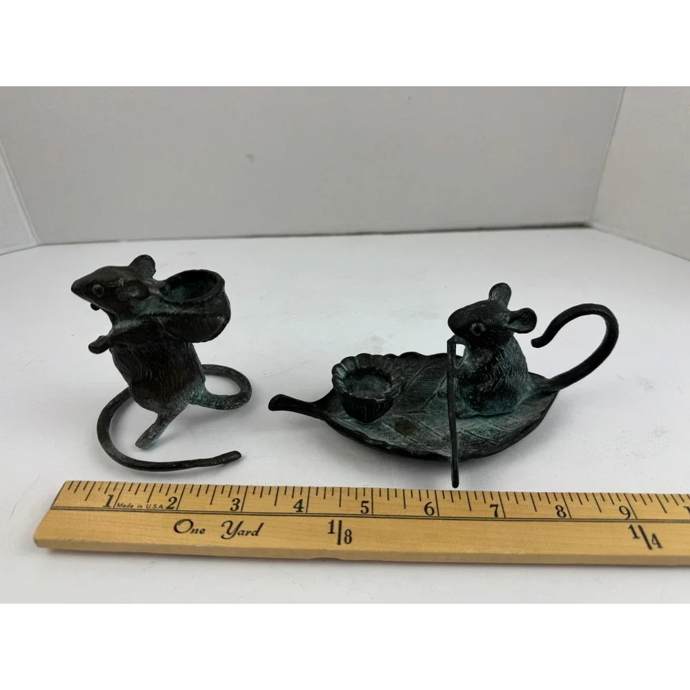 N/A whimsical pair